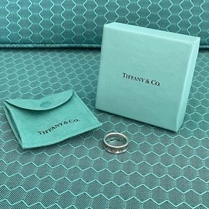 Barely Worn Sterling Silver Tiffany 1837 Ring!